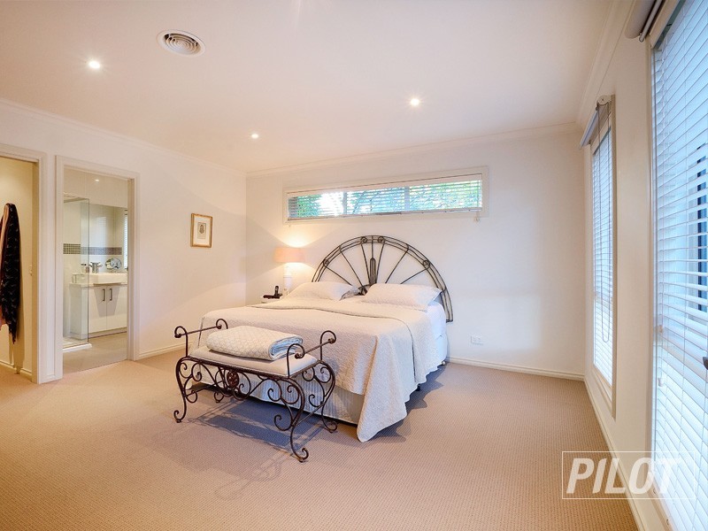 51 Herbert Street, Mornington VIC 3931