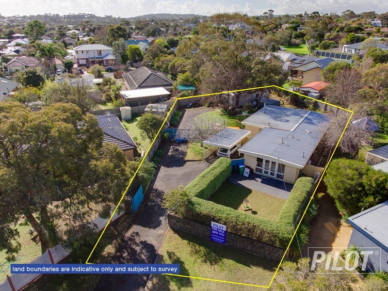 11 Seaton Road, Mornington VIC 3931