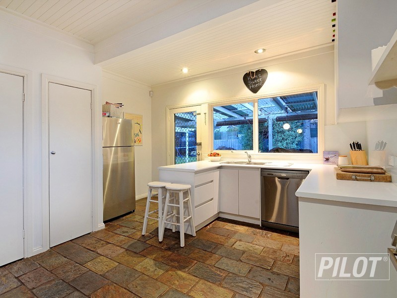 28 Birdwood Street, Frankston VIC 3199