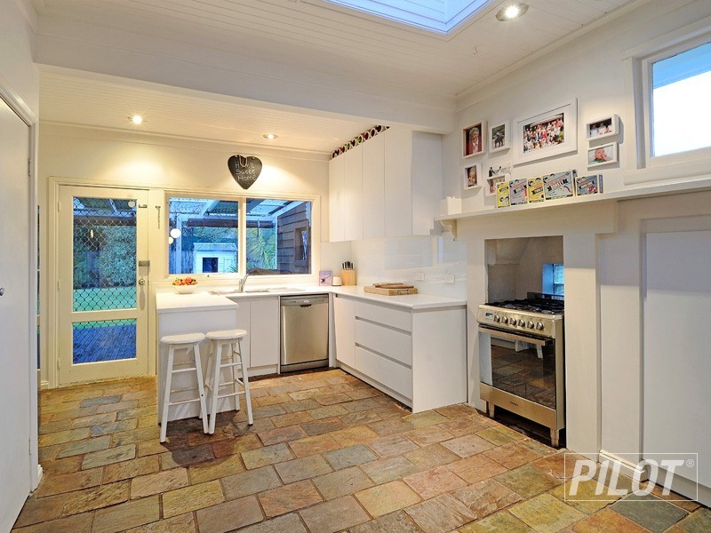 28 Birdwood Street, Frankston VIC 3199