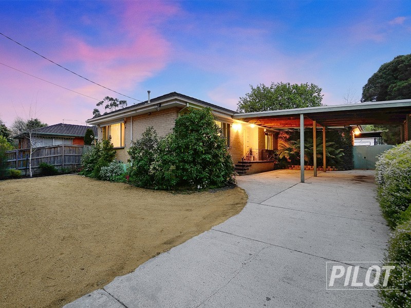 61 Shandon Street, Mornington VIC 3931