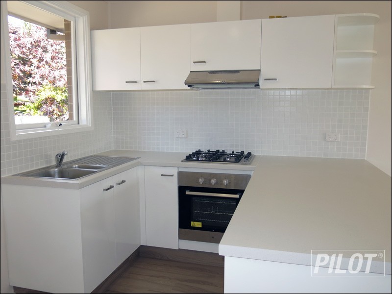 3/18 Lucerne Aveune, Mornington VIC 3931