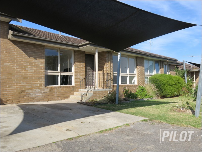 3/18 Lucerne Aveune, Mornington VIC 3931