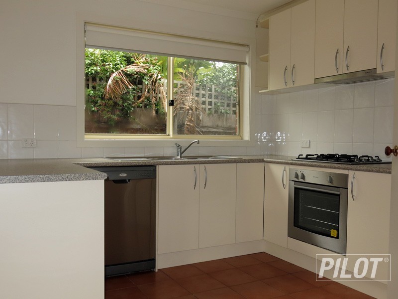 8 Settlers Way, Mount Martha VIC 3934