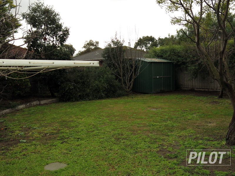 8 Settlers Way, Mount Martha VIC 3934