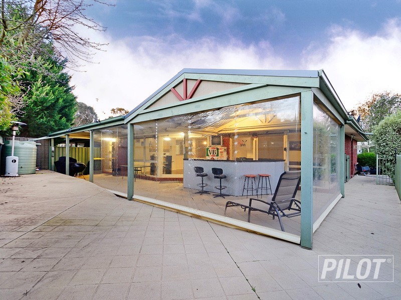 72 Bartlett Street, Frankston South VIC 3199