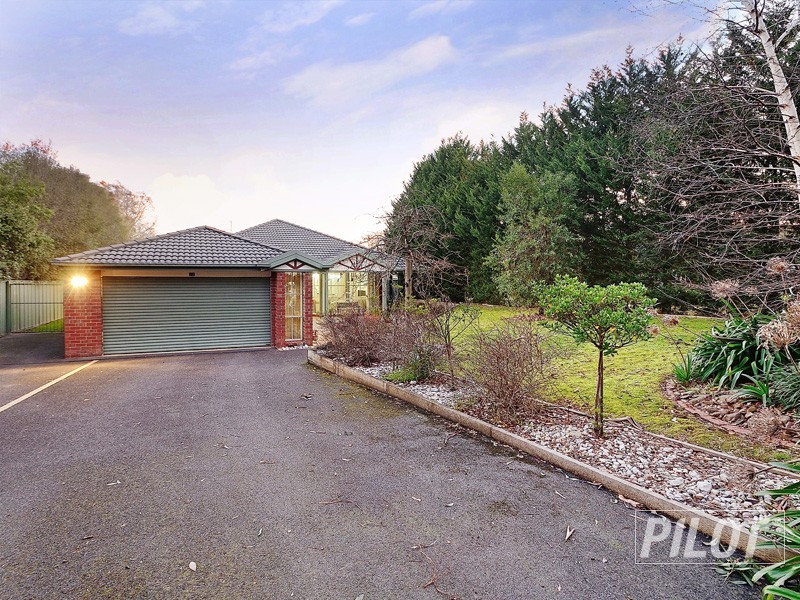 72 Bartlett Street, Frankston South VIC 3199