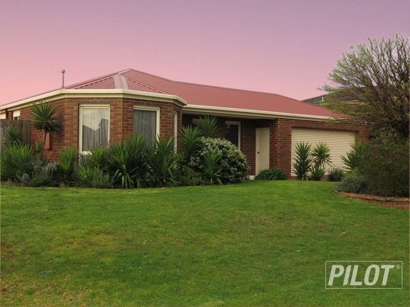1 Anita Court, Mount Martha VIC 3934