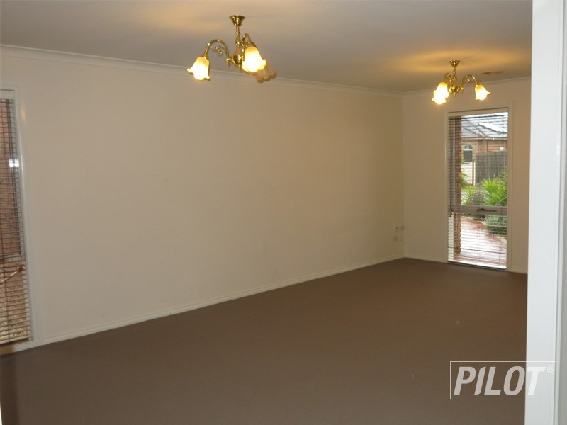 1 Anita Court, Mount Martha VIC 3934