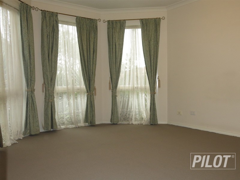 1 Anita Court, Mount Martha VIC 3934