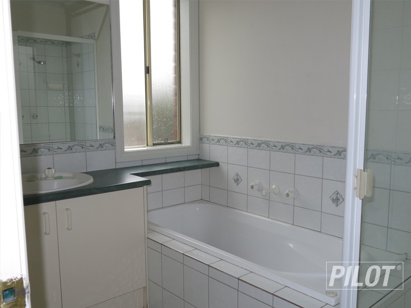 1 Anita Court, Mount Martha VIC 3934