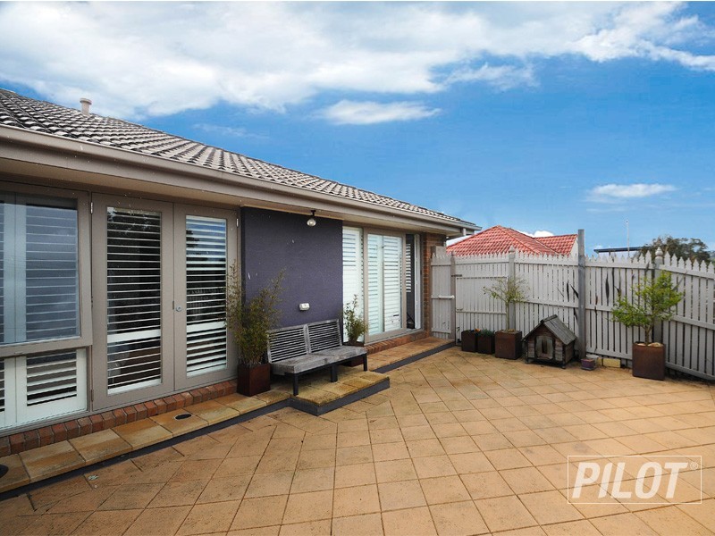 1/78 Nunns Road, Mornington VIC 3931