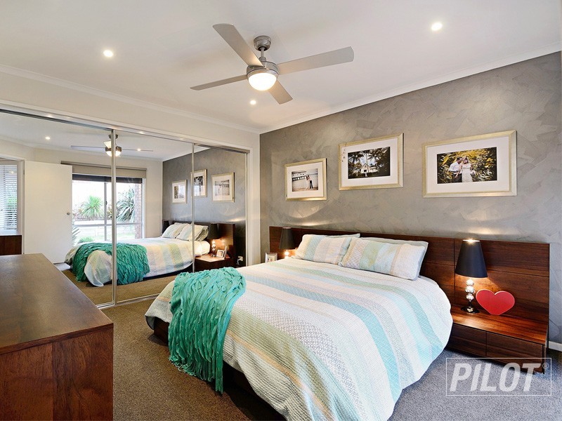 10 Kiandra Street, Mornington VIC 3931