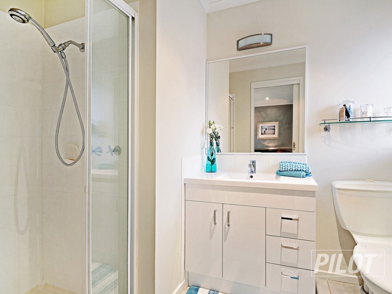 10 Kiandra Street, Mornington VIC 3931