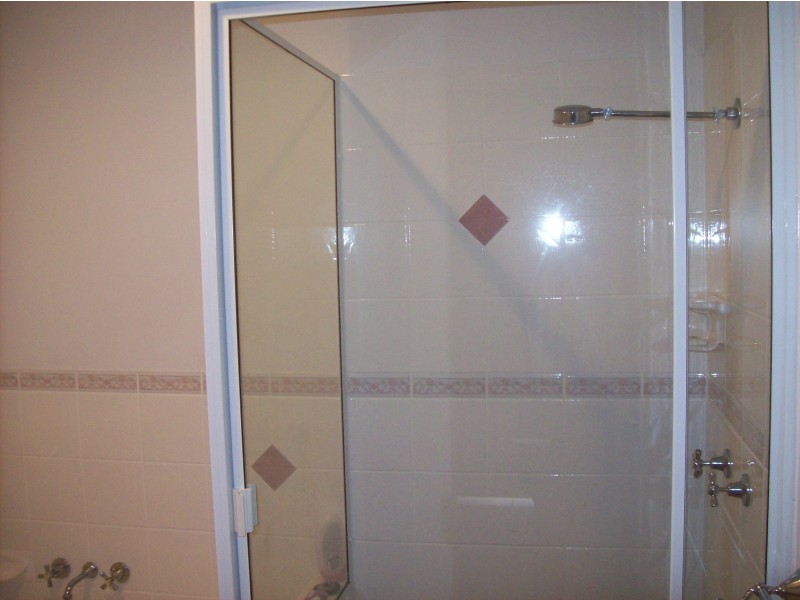 1/42 Golf View Drive, Boyne Island QLD 4680