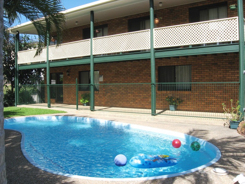 1 Jenkinson Street, Tannum Sands QLD 4680