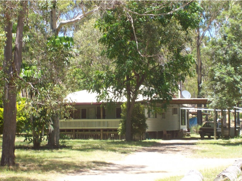 25 Findling Road, Boyne Island QLD 4680