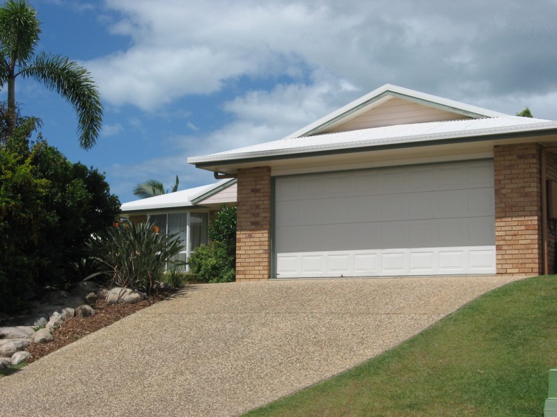 9 Geoffrey Thomas Drive, Tannum Sands QLD 4680