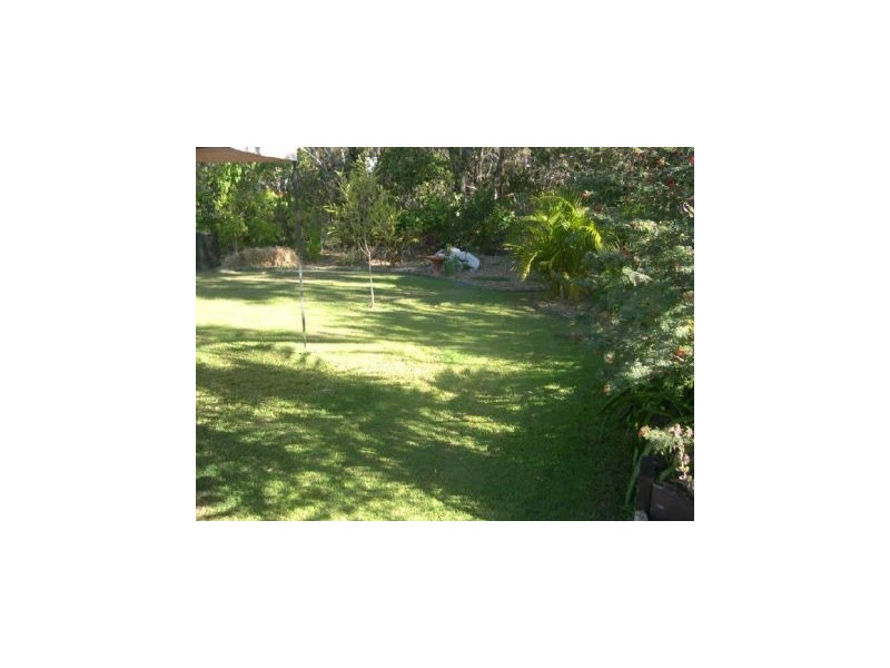 2/44 Sayre Crescent, Boyne Island QLD 4680