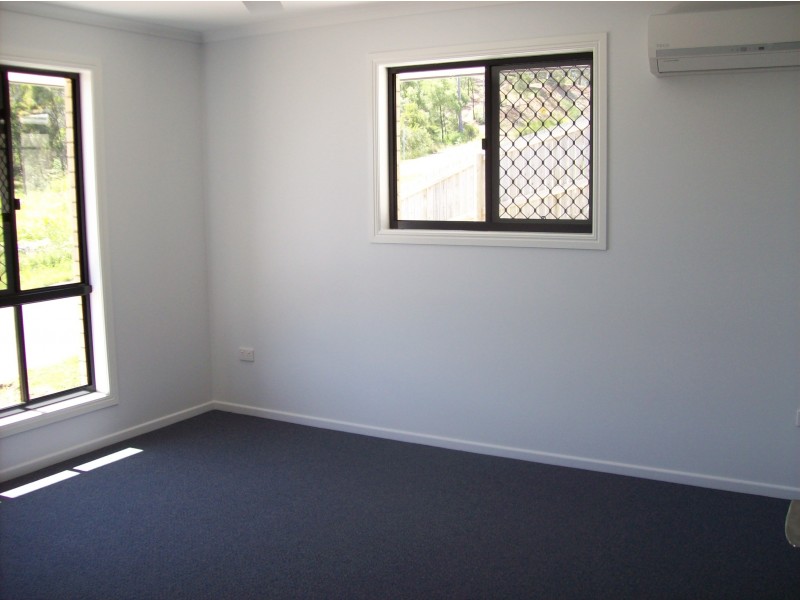 25 Bauhinia Street, Boyne Island QLD 4680