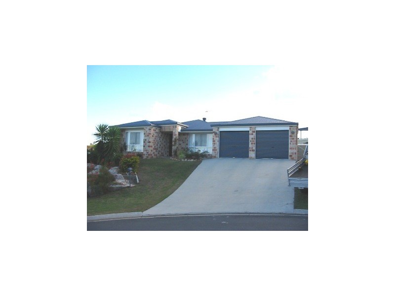 1 Minya Court, Boyne Island QLD 4680