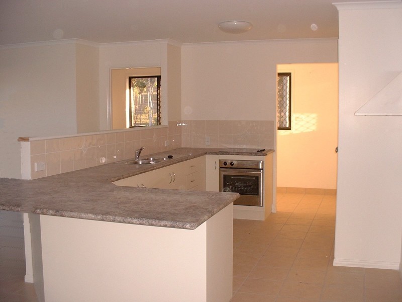 76 Broadacres Drive, Tannum Sands QLD 4680