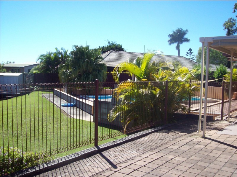 6 Stephens Court, Tannum Sands QLD 4680