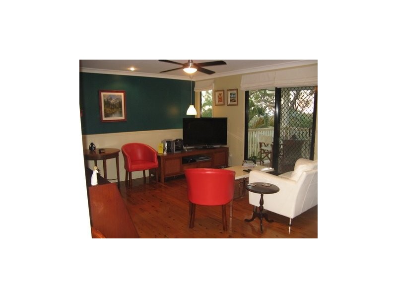 2/15 Sunlover Avenue, Agnes Water QLD 4677