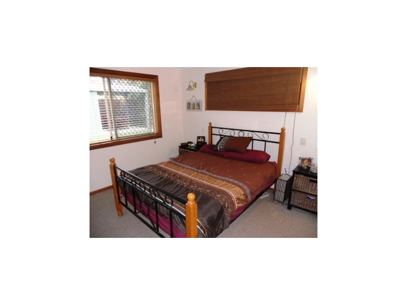 2/12 Chapple Court, Boyne Island QLD 4680