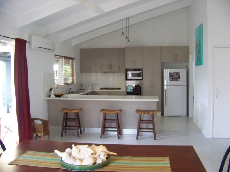 1 Waratah Street, Tannum Sands QLD 4680