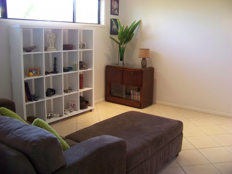 6 Golf View Drive, Boyne Island QLD 4680