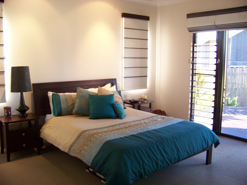 6 Golf View Drive, Boyne Island QLD 4680