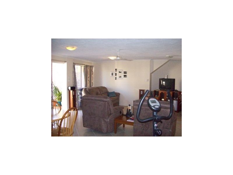 4/18 Parkside Street, Tannum Sands QLD 4680