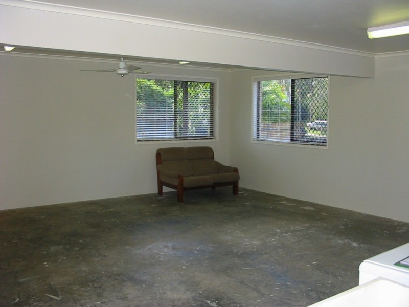 14 Bellmere Court, Boyne Island QLD 4680