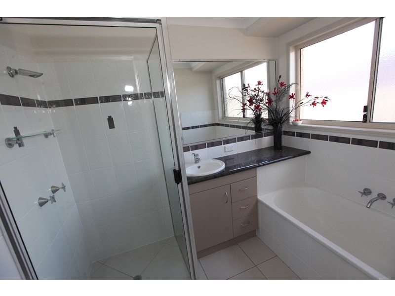 50 Bauhinia Street, Boyne Island QLD 4680