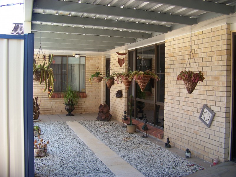 26 Edward Street, Boyne Island QLD 4680