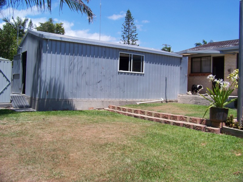 26 Edward Street, Boyne Island QLD 4680