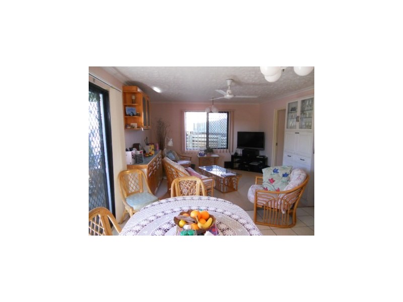 1/32 Beach Avenue, Tannum Sands QLD 4680