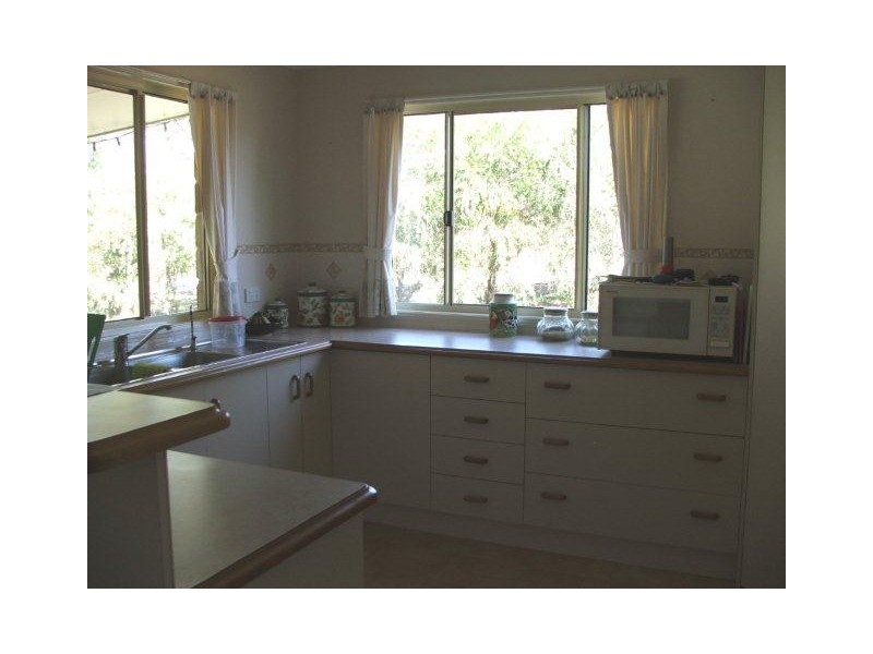 18 Aluminium Drive, Tannum Sands QLD 4680