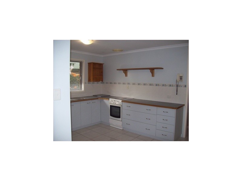 11 Alexander Street, Boyne Island QLD 4680