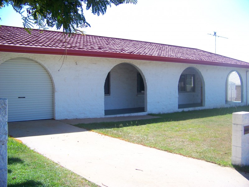 40 Hampton Drive, Tannum Sands QLD 4680
