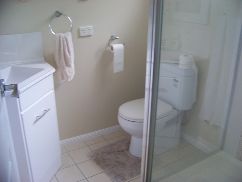 94 Booth Avenue, Tannum Sands QLD 4680