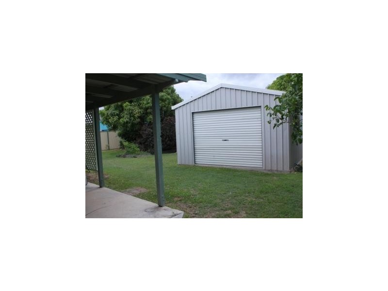 94 Booth Avenue, Tannum Sands QLD 4680