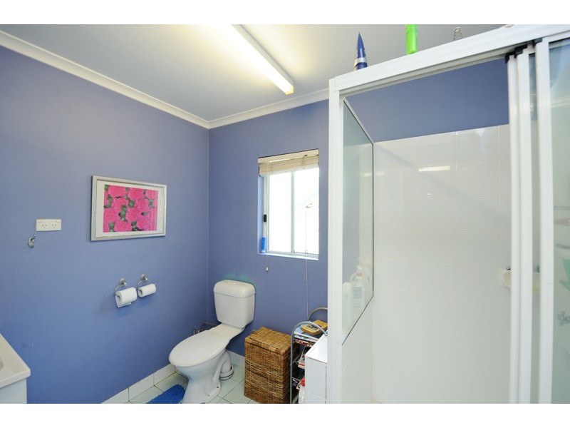 23 Alexander Street, Boyne Island QLD 4680