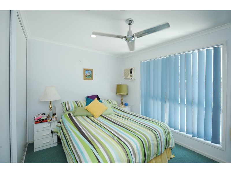 23 Alexander Street, Boyne Island QLD 4680