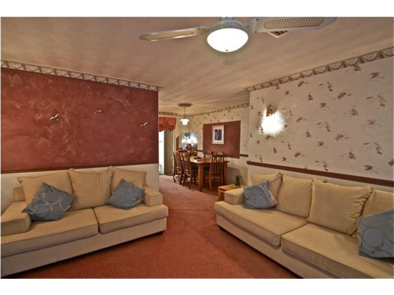 122B Waddington Crescent, Koondoola WA 6064