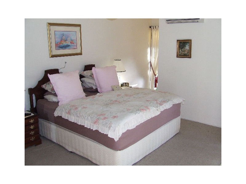 18 Macquarie Rd, Morisset Park NSW 2264