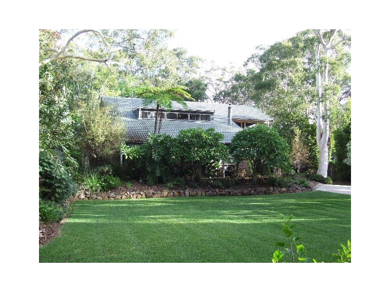 18 Macquarie Rd, Morisset Park NSW 2264