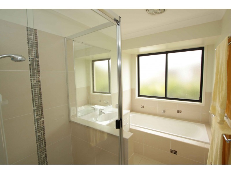 Samford Village QLD 4520