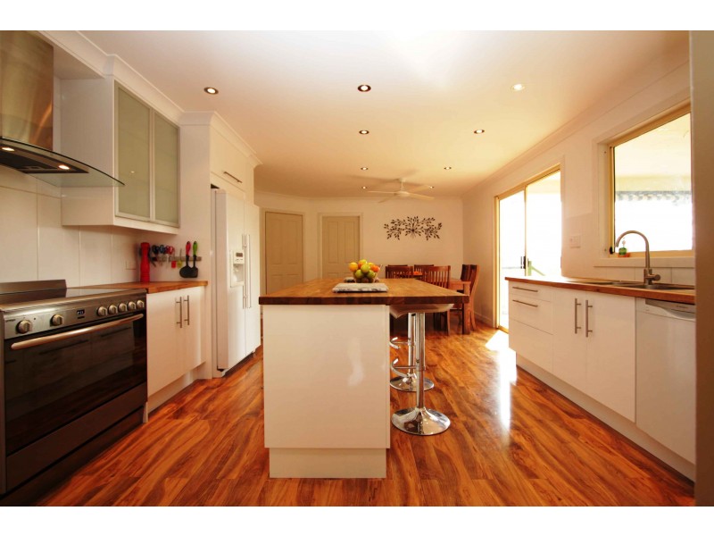 62 Saddleback Drive, Dayboro QLD 4521